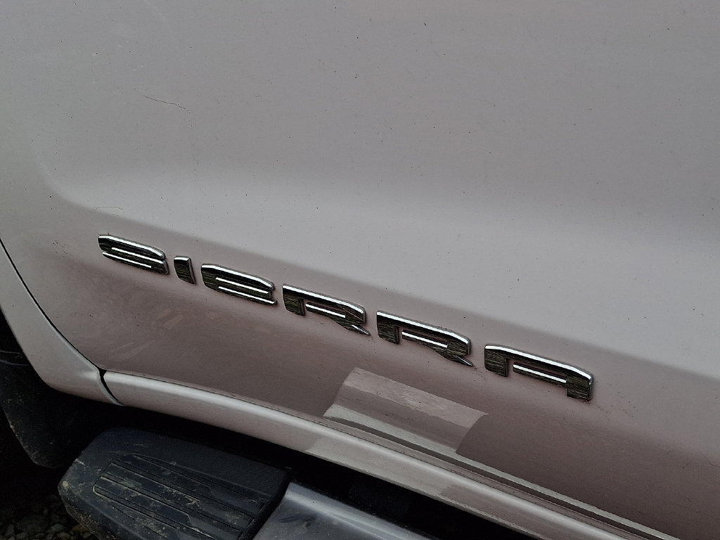Used 2021 GMC Sierra 1500 SLT w/ SLT Premium Package AWD/4WD image 11