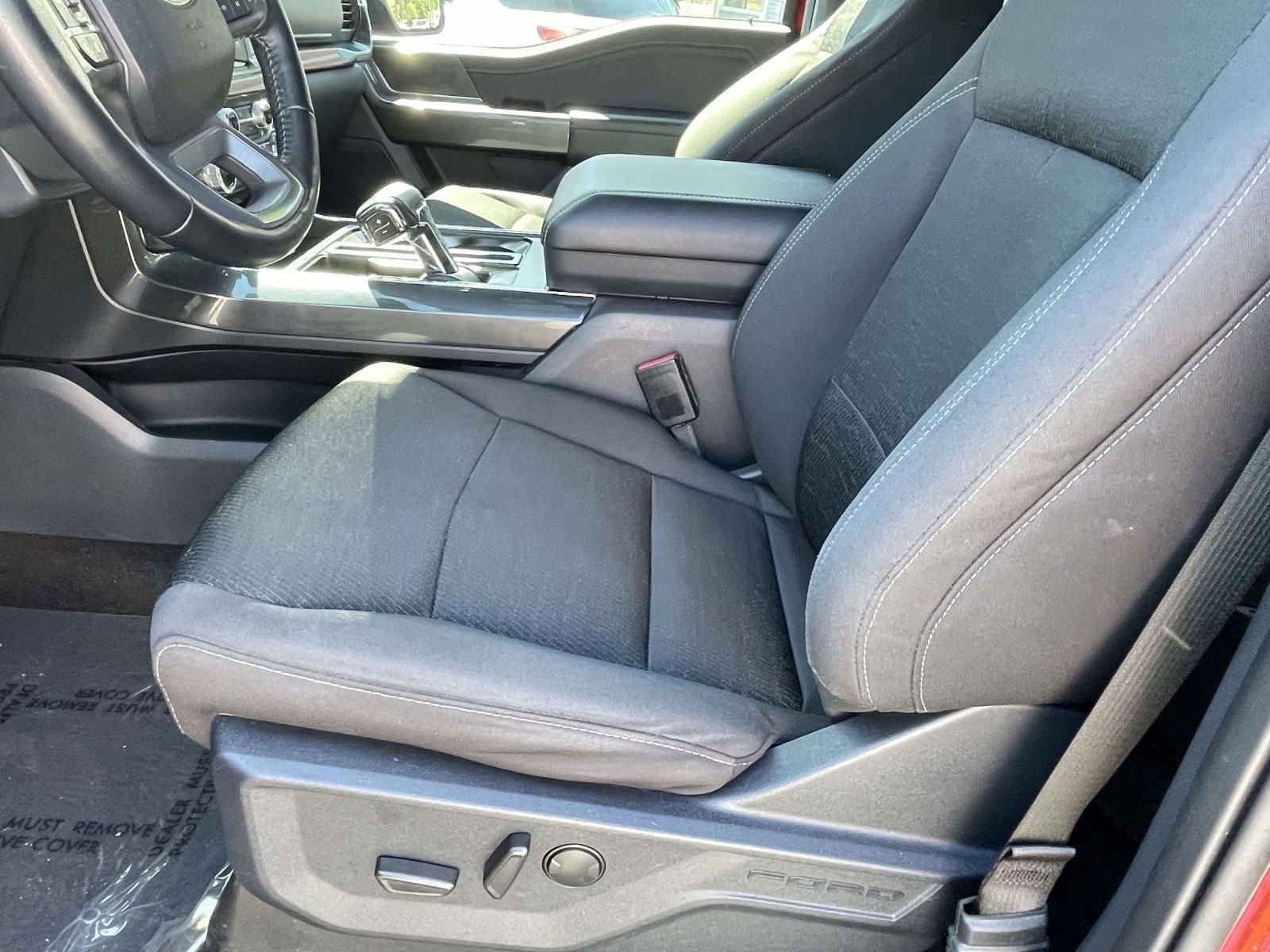 Certified 2022 Ford F150 XLT w/ Equipment Group 302A High image 16