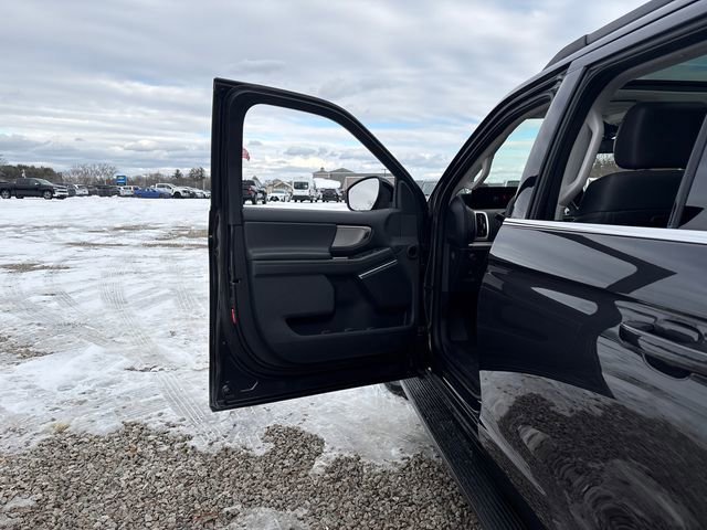 Certified 2025 Ford Expedition Max Active image 24