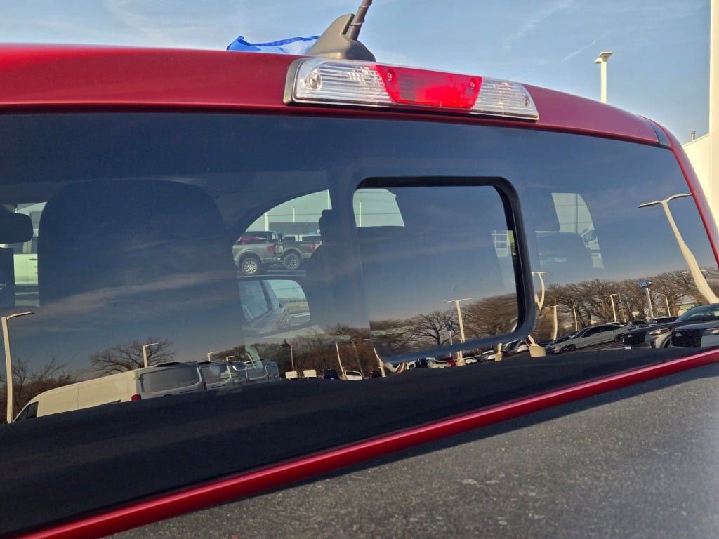 Certified 2019 Ford Ranger XLT w/ Equipment Group 302A Luxury image 18