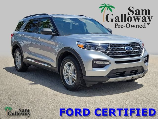 Certified 2024 Ford Explorer XLT w/ Equipment Group 202A AWD/4WD image 1
