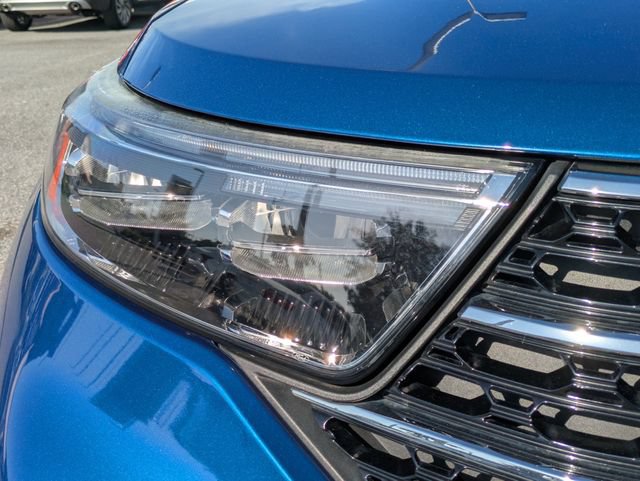 Certified 2020 Ford Explorer XLT w/ Equipment Group 202A RWD image 10
