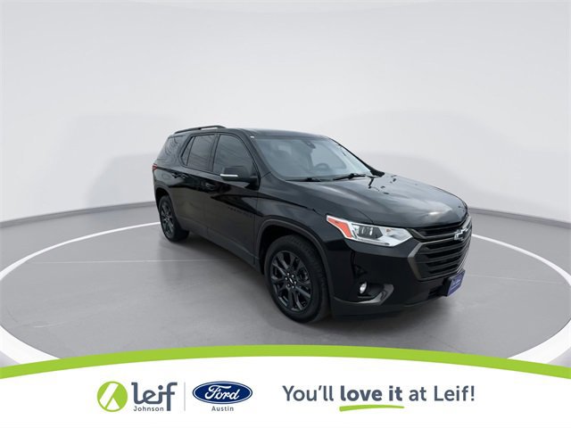 Used 2021 Chevrolet Traverse RS image 2