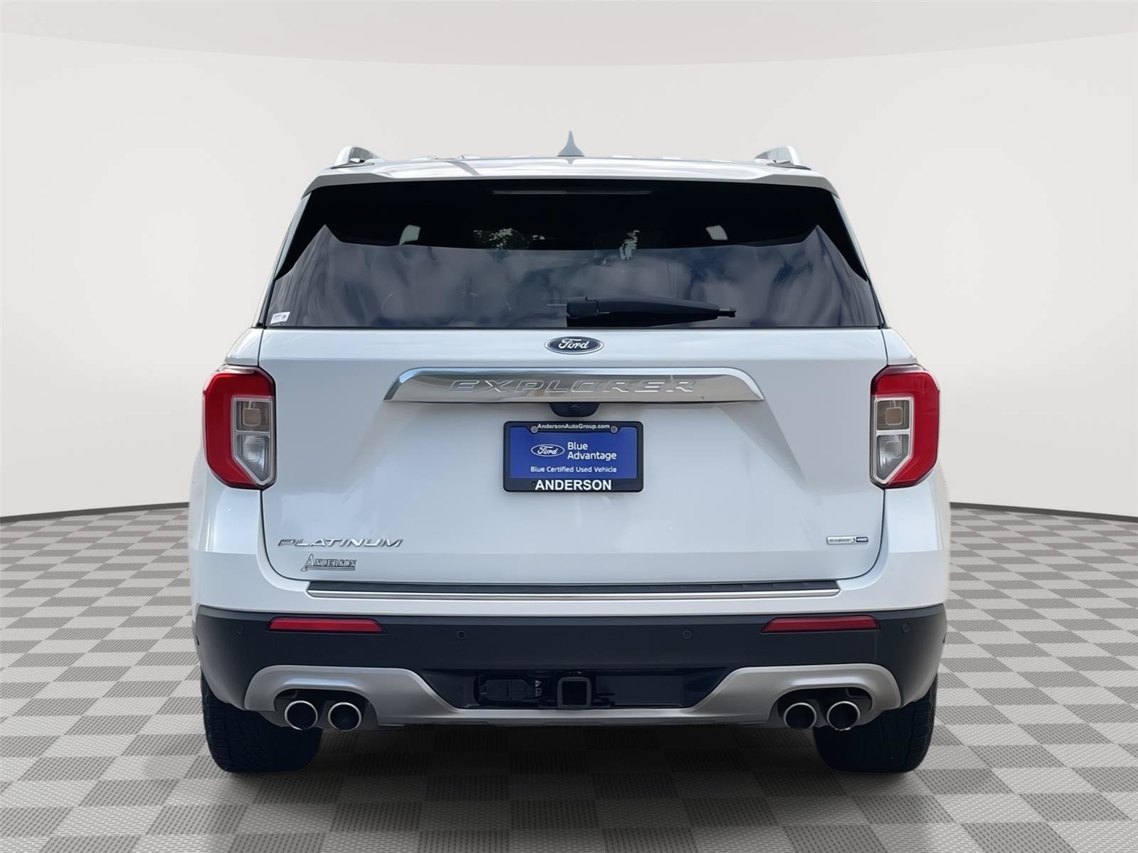 Certified 2020 Ford Explorer Platinum w/ Premium Technology Package AWD/4WD image 8