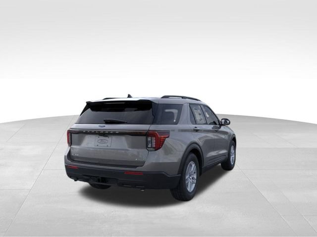 Certified 2026 Ford Explorer Active AWD/4WD image 9