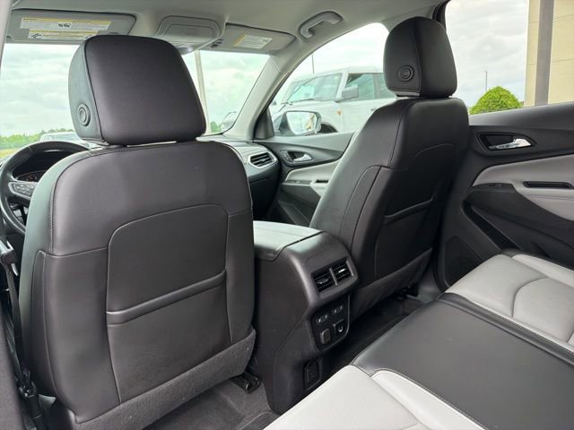 Used 2018 Chevrolet Equinox Premier AWD/4WD image 19