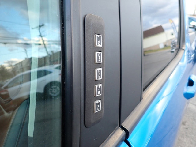 Certified 2022 Ford Maverick Lariat w/ Lariat Luxury Package image 11