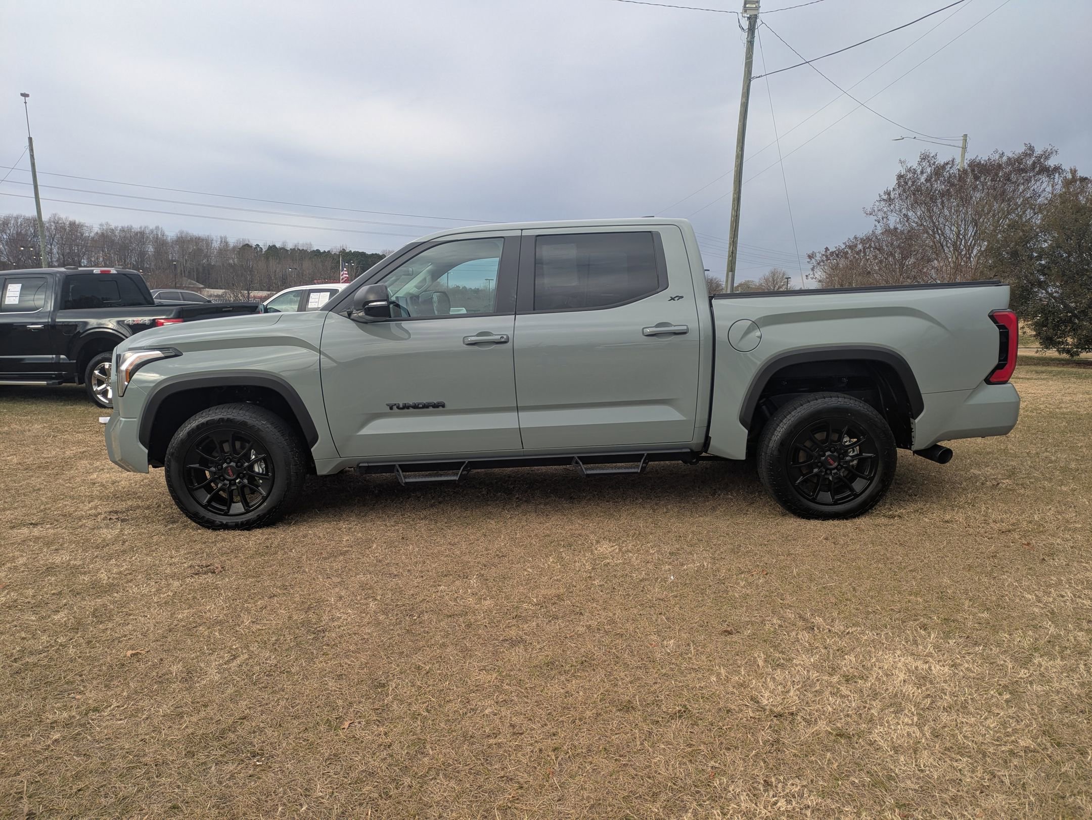 Used 2024 Toyota Tundra SR5 image 7