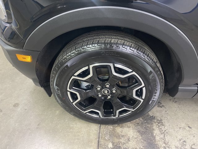 Certified 2025 Ford Bronco Sport Outer Banks w/ Outer Banks Tech Package+ AWD/4WD image 10