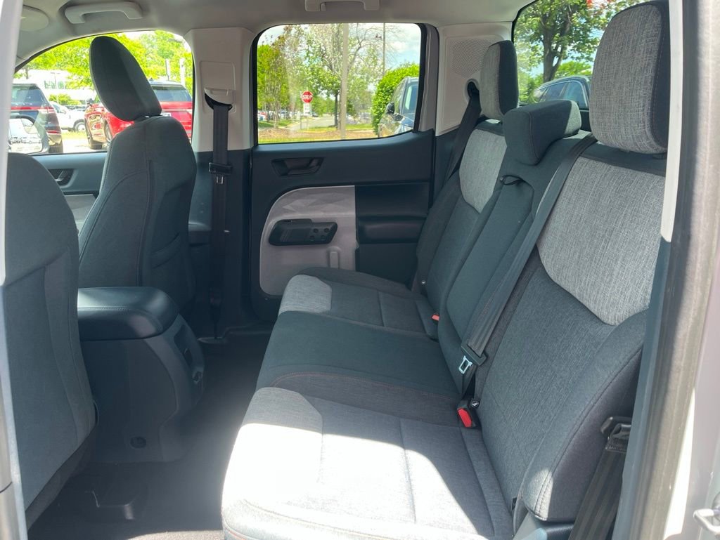 Certified 2022 Ford Maverick XLT FWD image 12