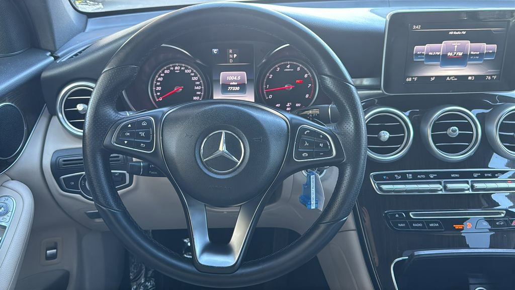 Used 2017 Mercedes-Benz GLC 300 image 10