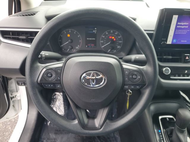 Used 2023 Toyota Corolla LE image 22