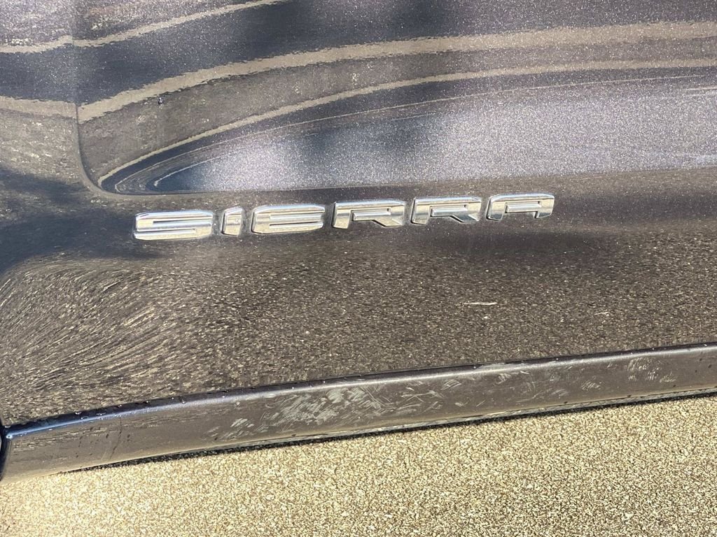 Used 2025 GMC Sierra 1500 SLT AWD/4WD image 13