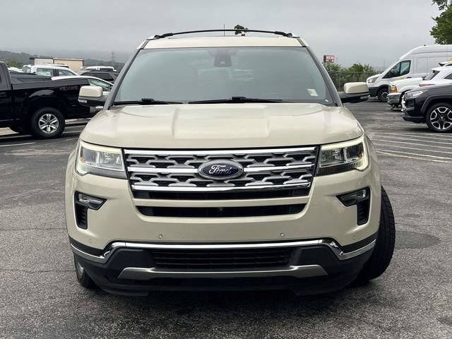 Certified 2018 Ford Explorer Limited w/ Equipment Group 301A FWD image 9