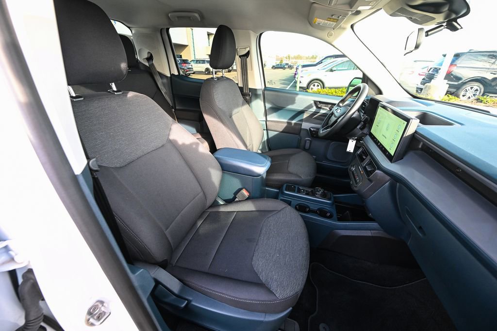 Certified 2025 Ford Maverick XL image 28