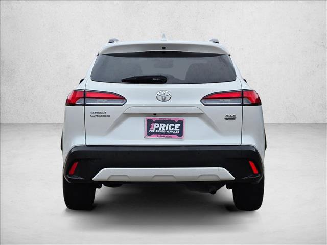 Used 2023 Toyota Corolla Cross XLE w/ Convenience Package FWD image 6