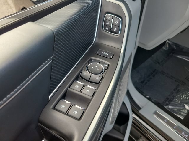 Certified 2024 Ford F350 Limited AWD/4WD image 22