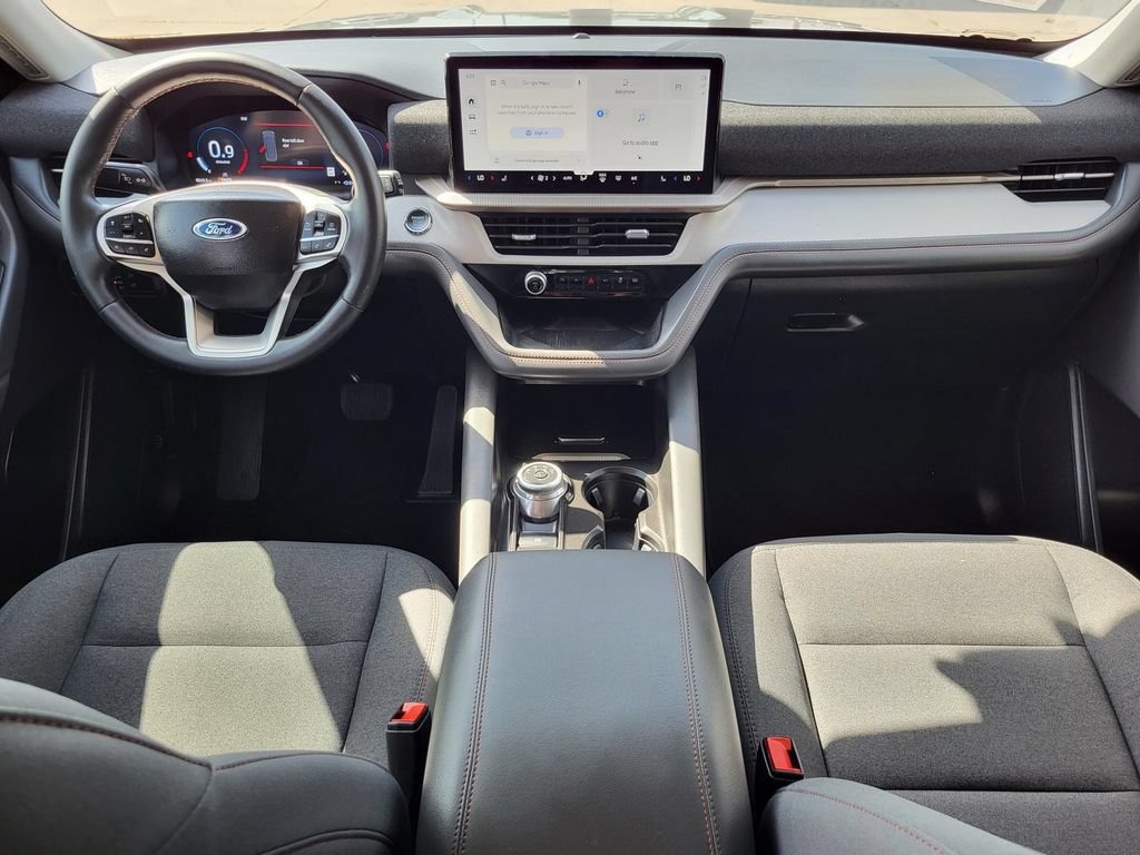 Certified 2025 Ford Explorer Active RWD image 16
