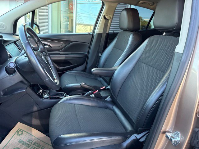 Used 2019 Buick Encore Sport Touring AWD/4WD image 16
