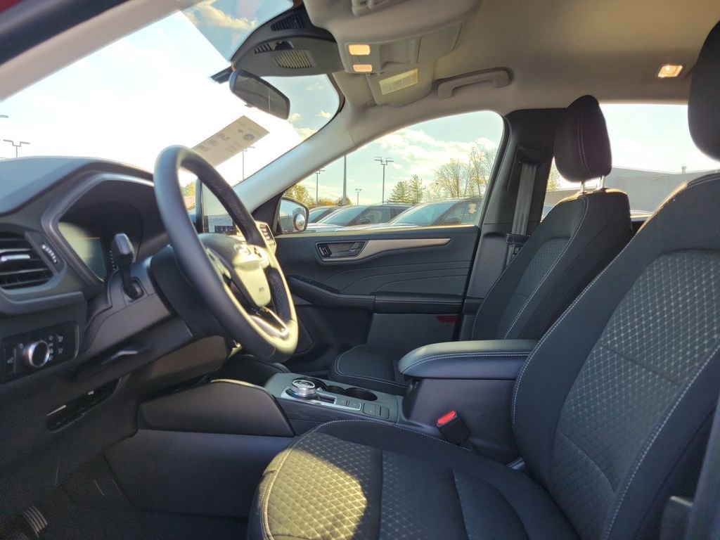Certified 2023 Ford Escape Active image 16