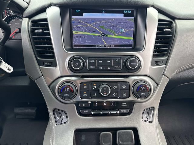 Used 2017 Chevrolet Suburban LT RWD image 24