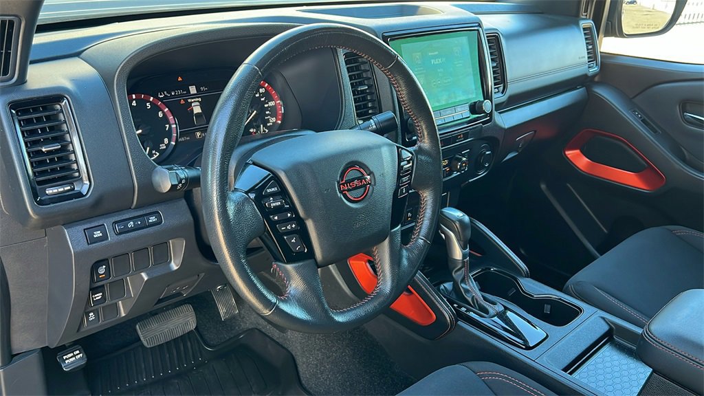 Used 2022 Nissan Frontier Pro-X w/ Technology Package image 10