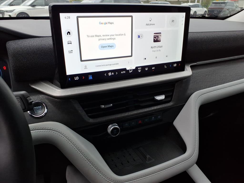 Certified 2025 Ford Explorer Platinum w/ LUX Leather Package AWD/4WD image 14