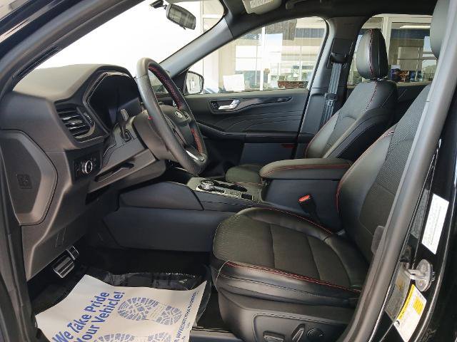 Certified 2023 Ford Escape ST-Line Select w/ Tech Pack #2 image 11