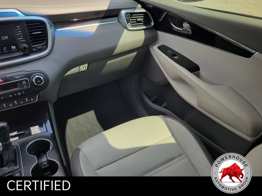 Used 2019 Kia Sorento SX w/ SX Touring Package FWD image 21