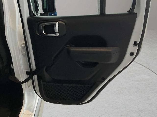 Used 2026 Jeep Wrangler Unlimited Rubicon AWD/4WD image 21