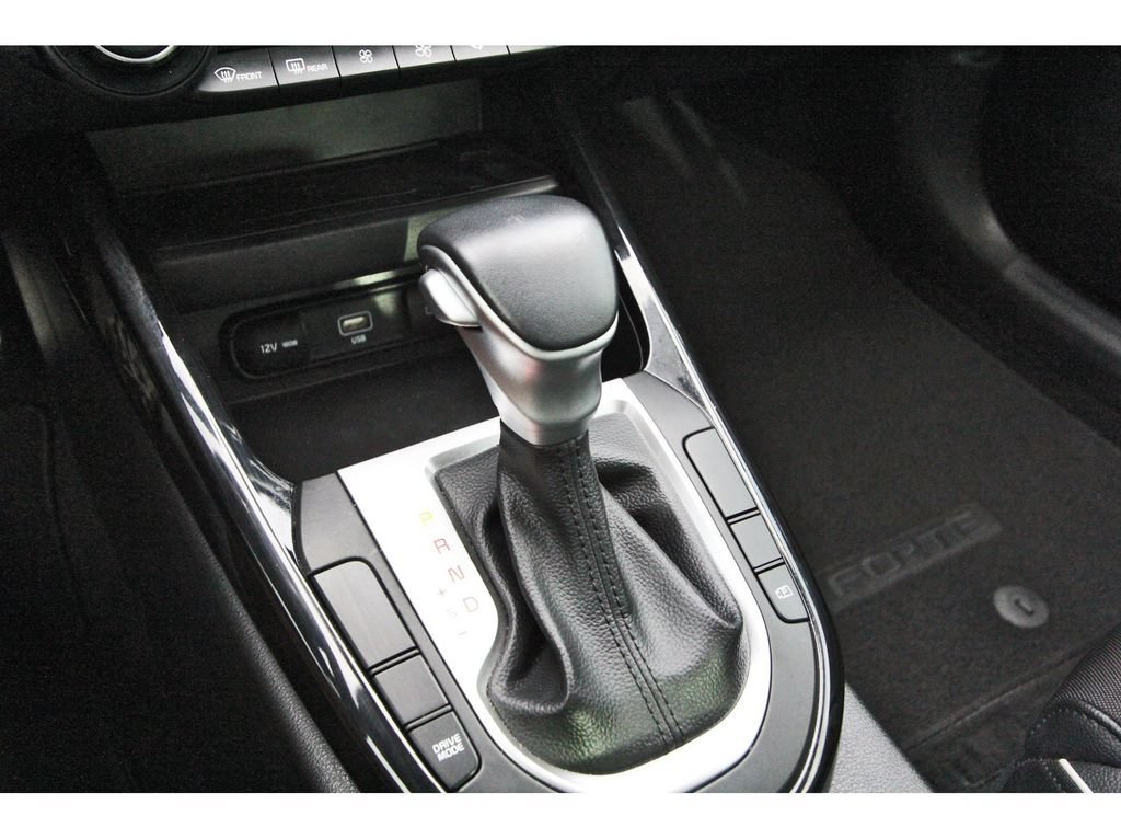Used 2024 Kia Forte GT-Line w/ GT-Line Premium Package FWD image 25