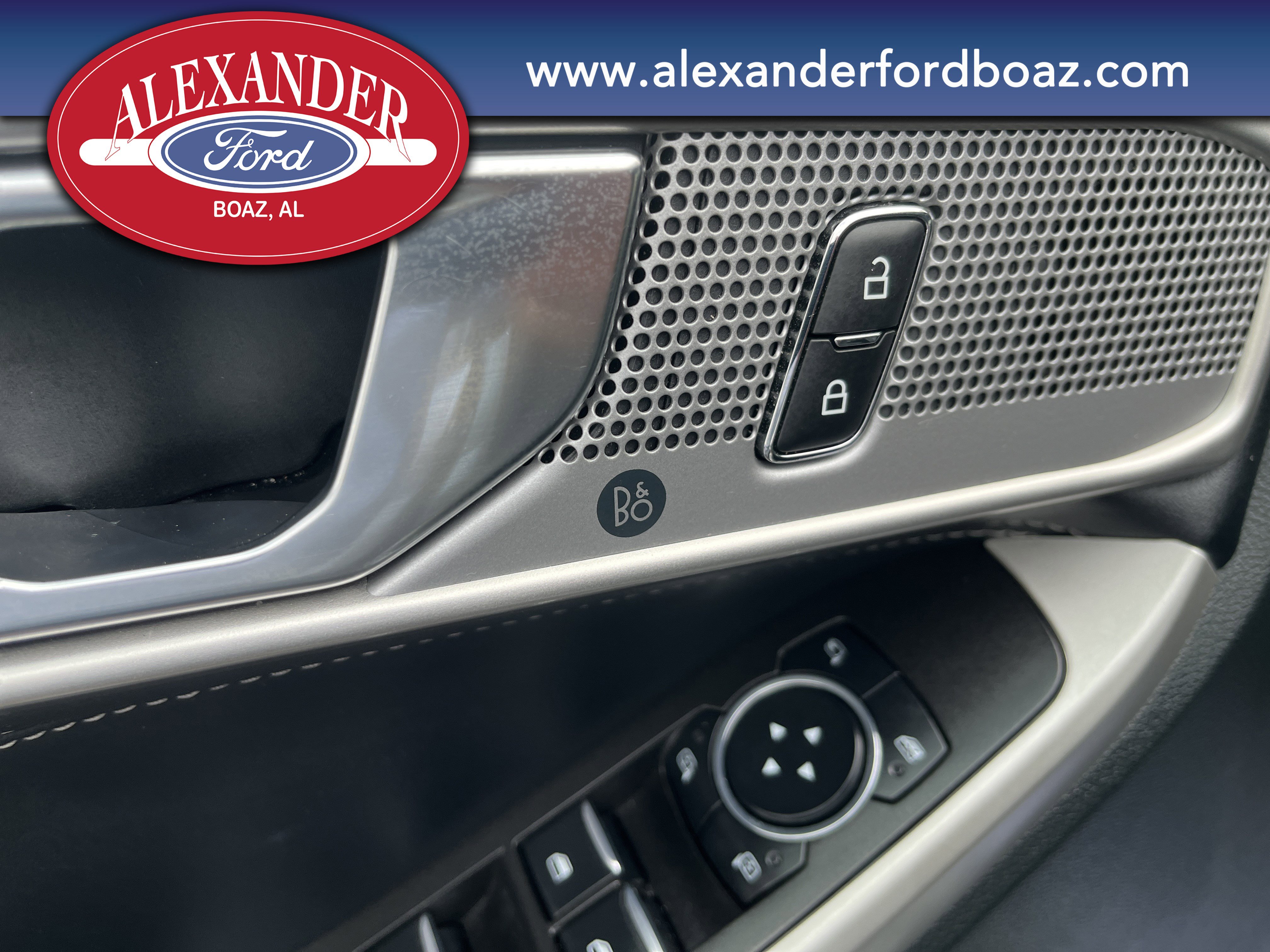 Certified 2024 Ford Explorer Limited image 10