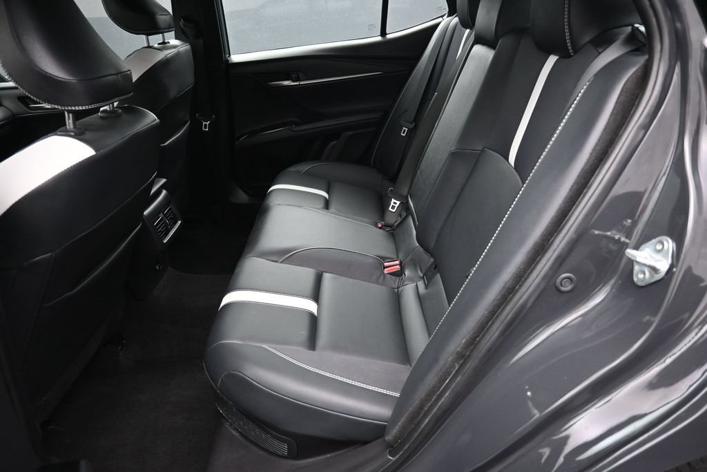 Used 2026 Toyota Camry SE FWD image 7