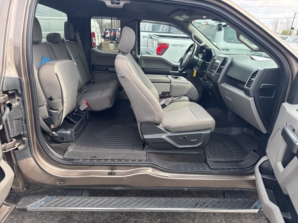 Certified 2019 Ford F150 XLT w/ Equipment Group 302A Luxury image 35