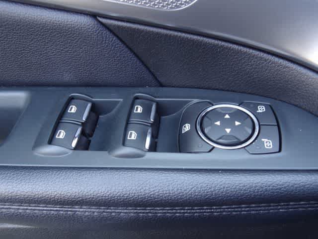 Certified 2018 Ford Explorer XLT w/ Equipment Group 202A FWD image 19