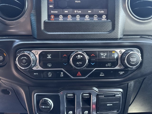 Used 2021 Jeep Wrangler Sport AWD/4WD image 18