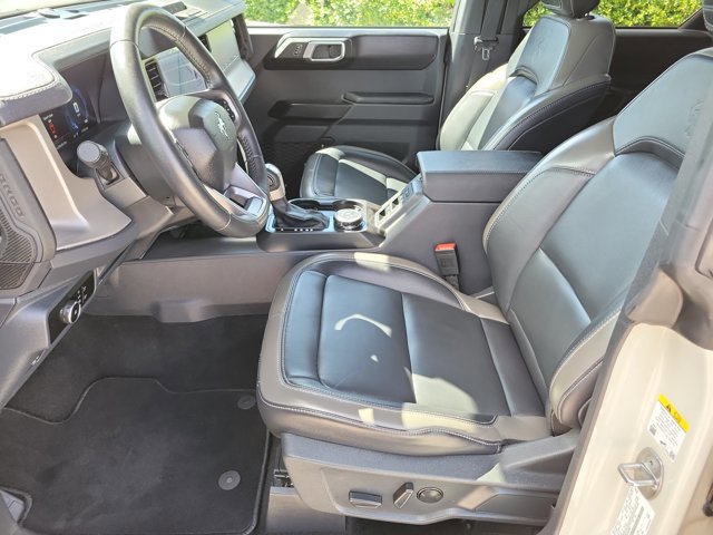 Certified 2025 Ford Bronco Outer Banks AWD/4WD image 17
