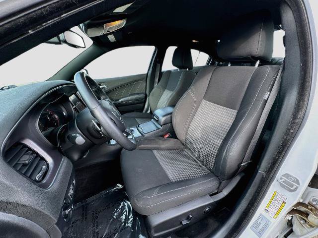 Used 2018 Dodge Charger GT w/ Blacktop Package AWD/4WD image 16