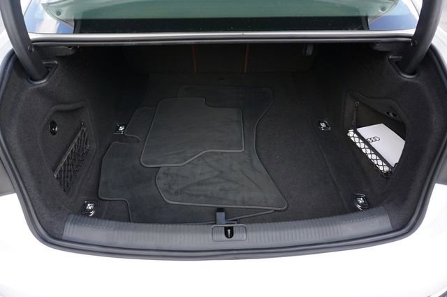 Used 2019 Audi A4 2.0T Premium image 26