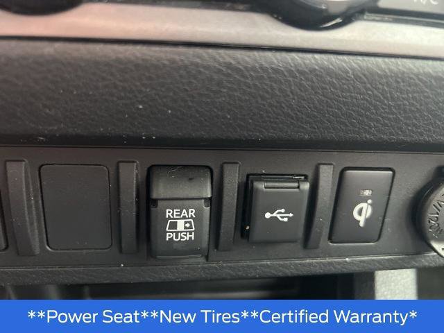 Used 2023 Toyota Tacoma TRD Off-Road AWD/4WD image 19