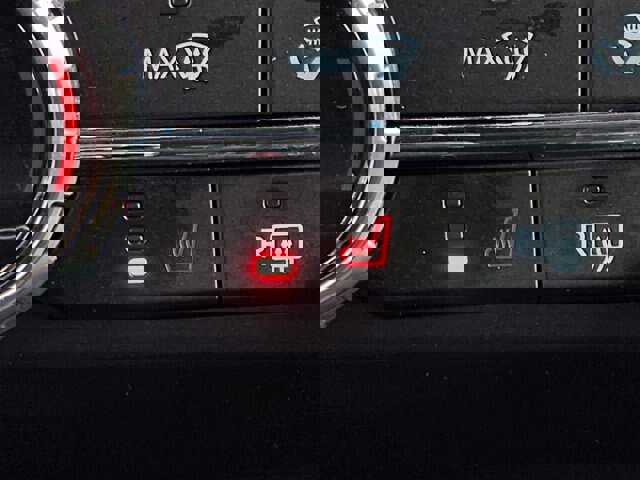 Certified 2023 Ford F150 XLT w/ Equipment Group 302A High image 5