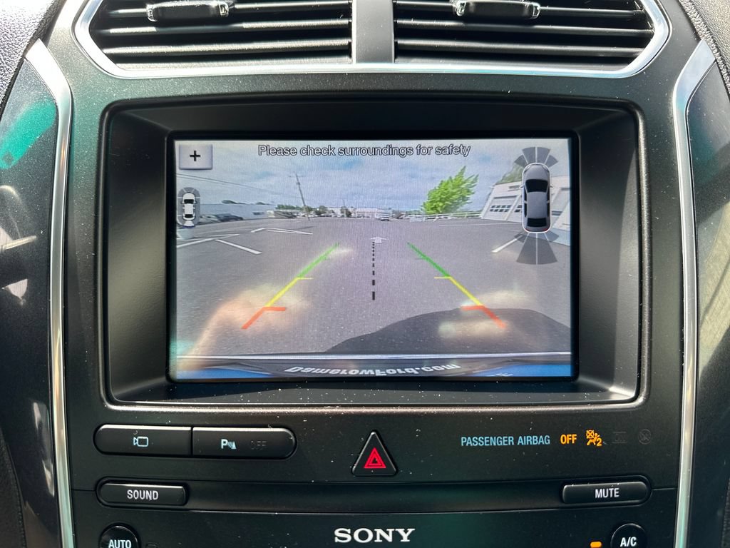 Certified 2019 Ford Explorer Limited AWD/4WD image 21