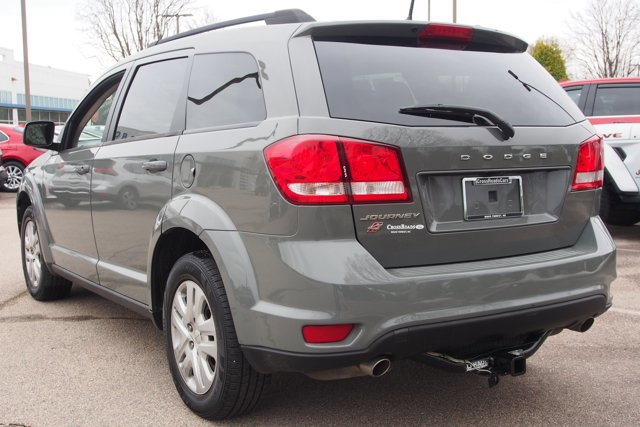 Used 2019 Dodge Journey SE image 3