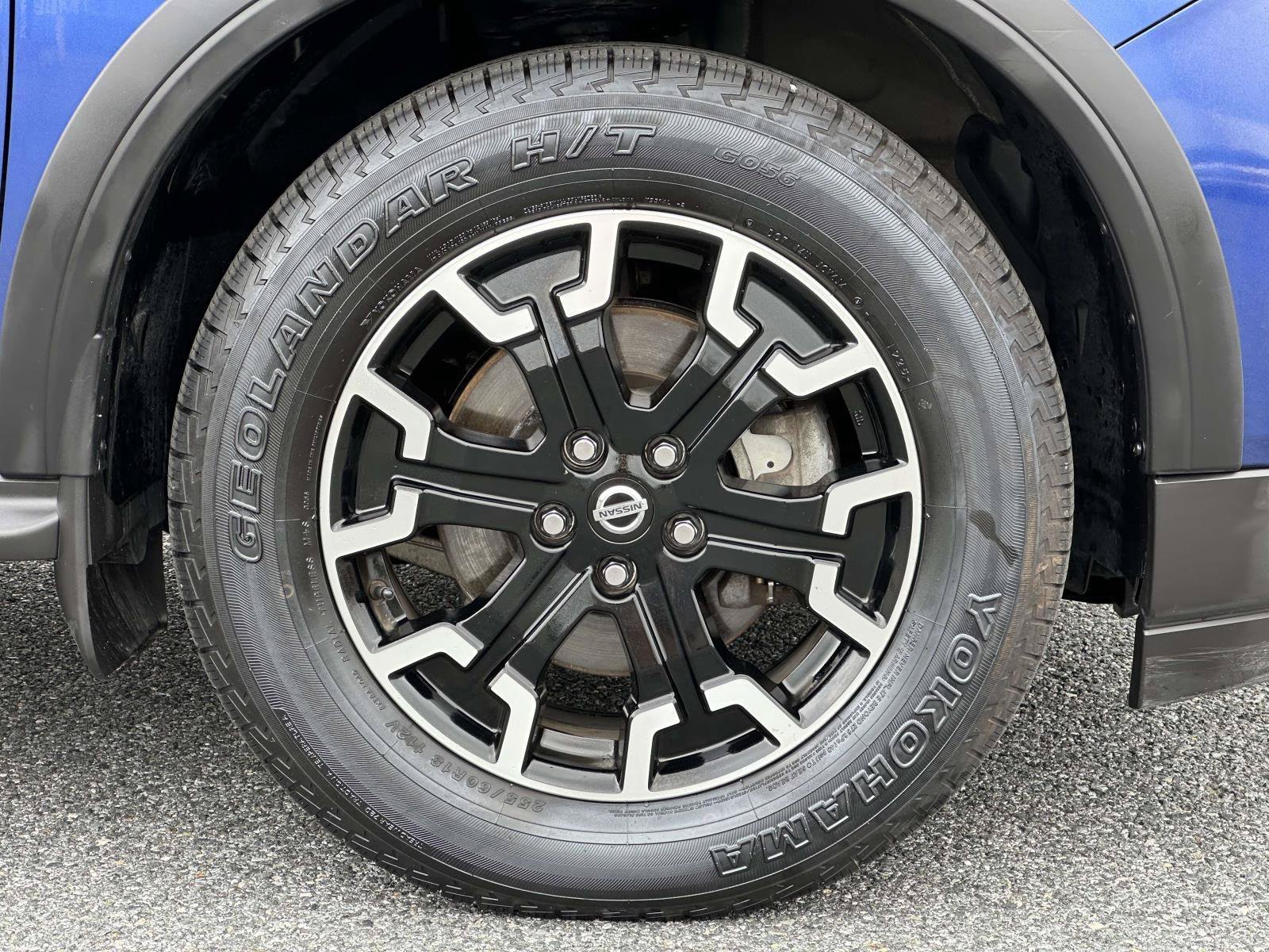 Used 2019 Nissan Pathfinder SV w/ Rock Creek Edition FWD image 8