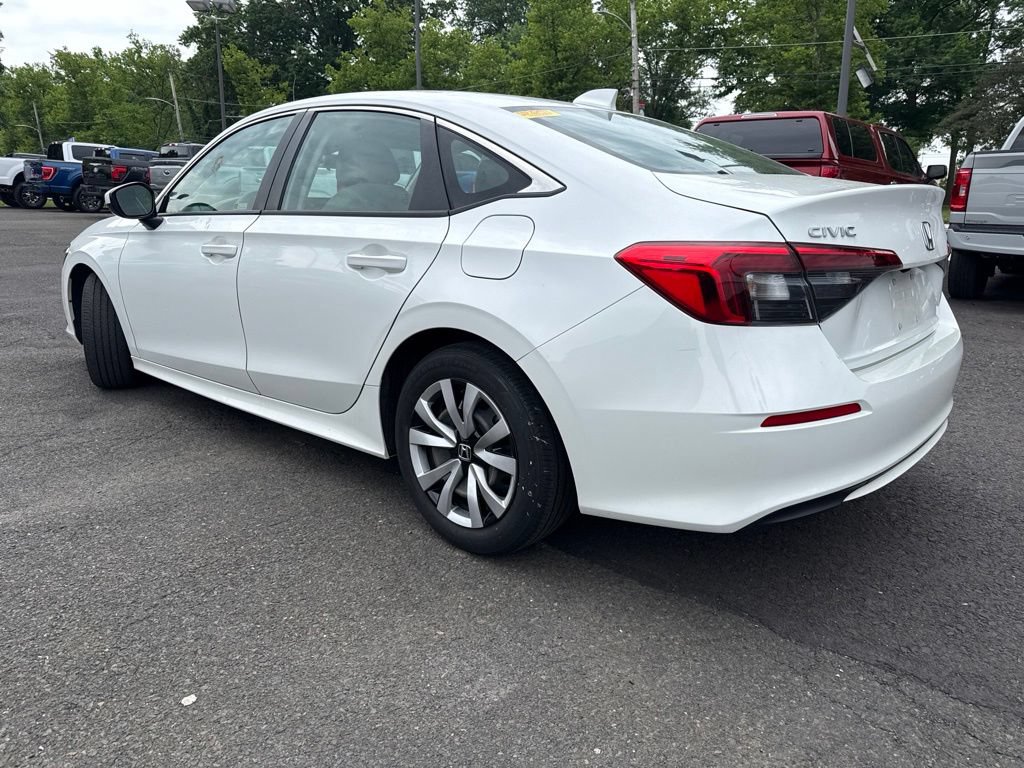Used 2023 Honda Civic LX image 5
