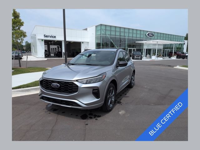 Certified 2024 Ford Escape ST-Line w/ Tech Pack #1 AWD/4WD image 1