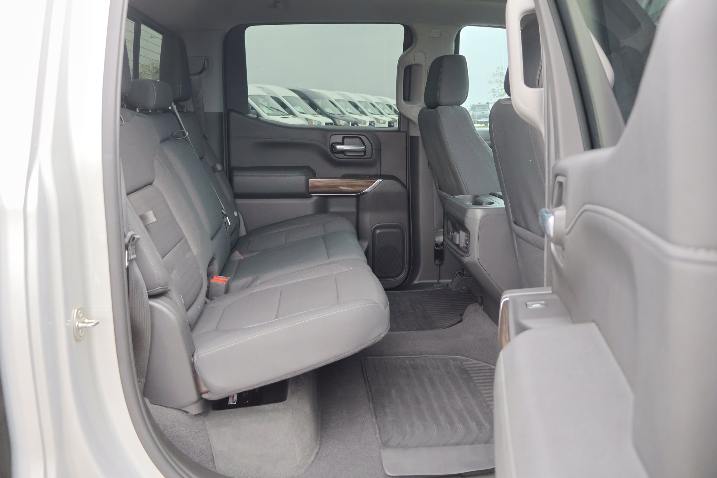 Used 2020 Chevrolet Silverado 1500 RST w/ Texas Edition image 33