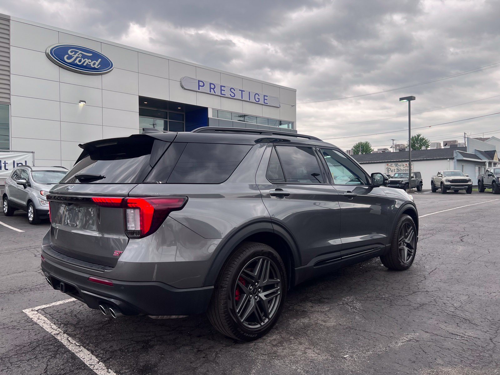 Certified 2025 Ford Explorer ST w/ Sun And Sound Package AWD/4WD image 11