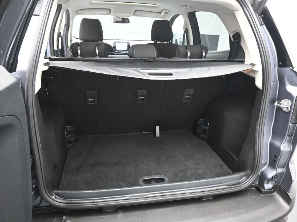 Certified 2018 Ford EcoSport SE image 36
