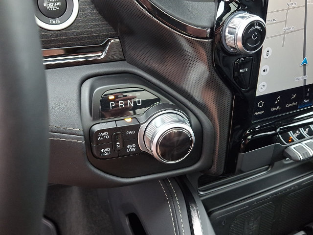 Used 2022 RAM 1500 Limited AWD/4WD image 17